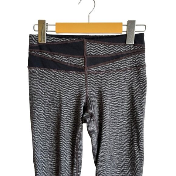 Lululemon Wunder Under Pant Size 4 Giant Herringbone Black Wi14 Quilt - Picture 3 of 14
